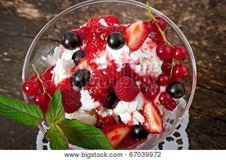 Ice cream with berries