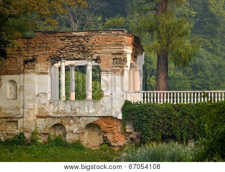 Ruins In The Park