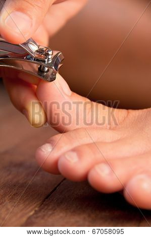 Cutting your toenails