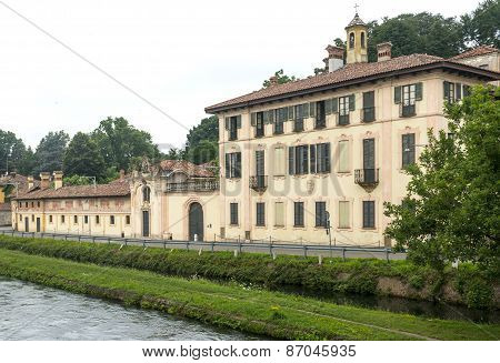Cassinetta Di Lugagnano (milan)