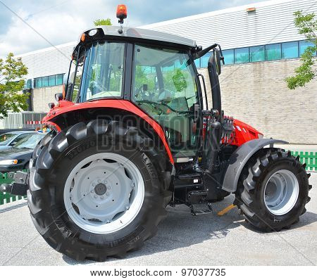 Massey Ferguson