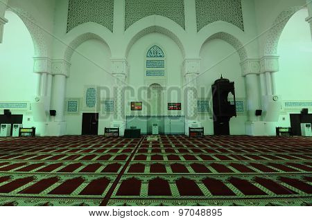 Interior of Sultan Haji Ahmad Shah Mosque a.k.a UIA Mosque in Gombak, Malaysia
