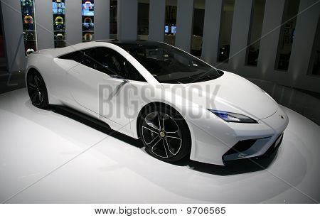 파리 모터쇼에서 로터스 Esprit 개념