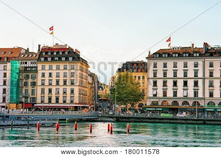 Pont De La Machine Bridge Above Geneva Lake In Summer