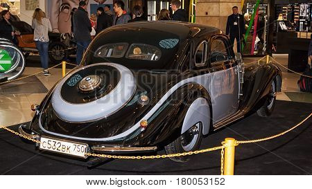 Moscow, Russia - April 02, 2017: Bmw-327/28 Coupe, Germany 1939. Retro Car Exibition In Shopping Mal