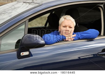 Das Mädchen im Auto