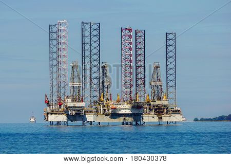 Labuan,Malaysia-Mac 25,2017:View of of the lay-up drilling jackup rigs in Labuan waters in the Brunei Bay area at Labuan island,Malaysia on 25th March 2017.
