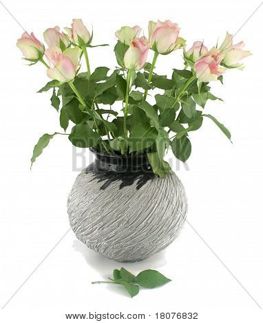 Lyserøde roser i en Vase.