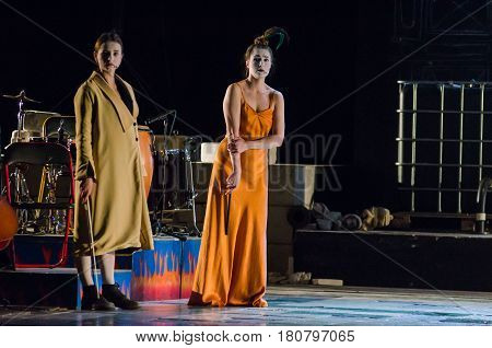 The Dramatic Performance Of Antigone