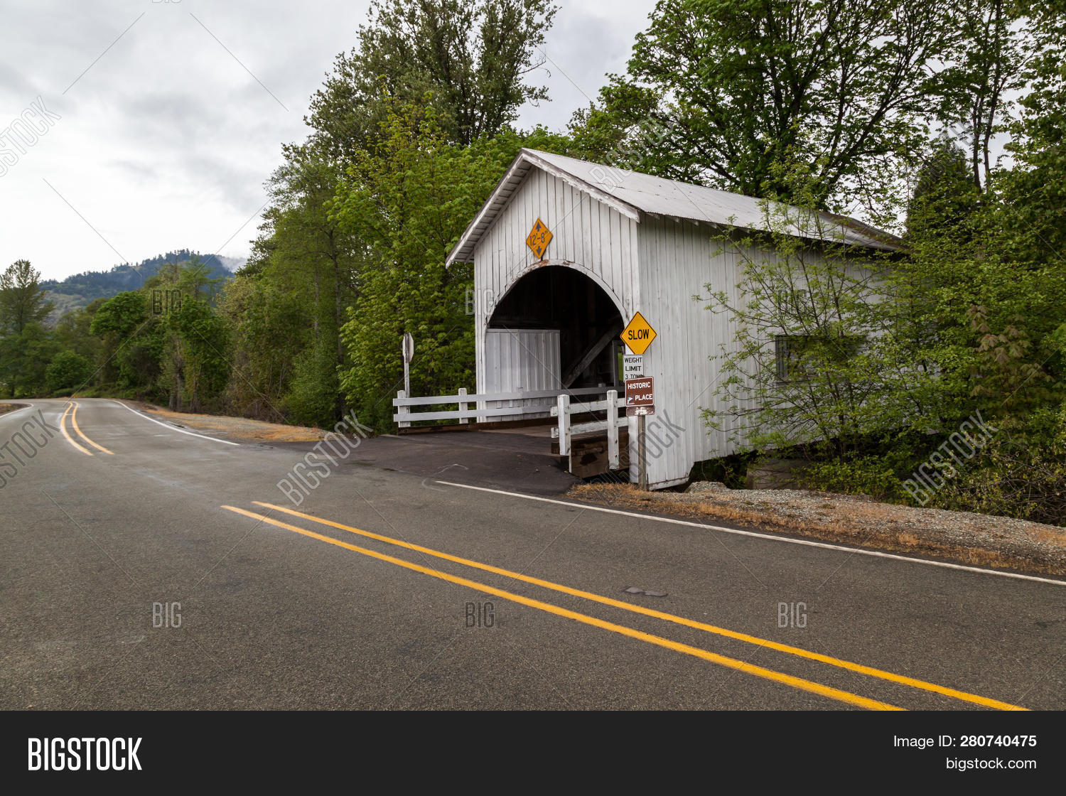 Myrtle Creek, Oregon Image & Photo (Free Trial) Bigstock