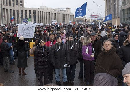 Rusko, Moskva - Prosinec 24: 120 tisíc demonstrantů se akademik Sacharov vyhlídka