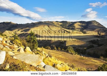 Allereerste en de meest bekende Nationaalpark Yellowstone in de Verenigde Staten. Het begin van een route