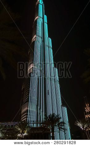 Dubai, Uae, Mar 19, 2018: Burj Khalifa Puts On A Light Show At Night That Qualifies For Guiness Book
