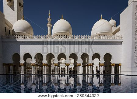 Abu Dhabi, Uae, Mar 22, 2018:  Internal Courtyard Of The Sheik Zayed Mosque