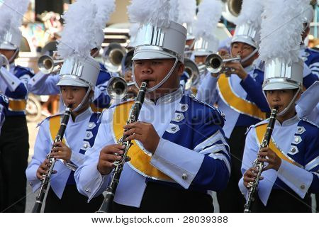 Paraders ในฤดูกาลเทศกาลกีฬาท้องถิ่น