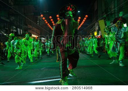 Nakorn Sawan , Thailand - February 18, 2018 : Group Of Unidentified Fighting Of Warriors ( Aung-gor 