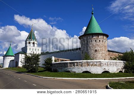 Kostroma, Russia.holy Trinity Ipatiev Monastery In Kostroma