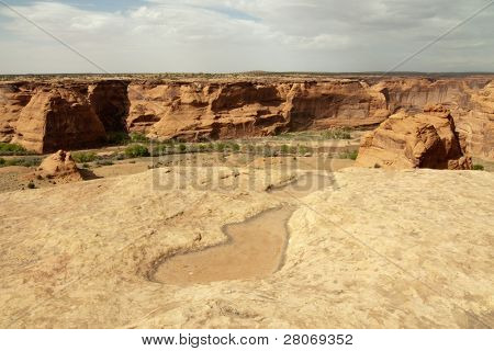 falésia rock na borda do Canyon de Chelly