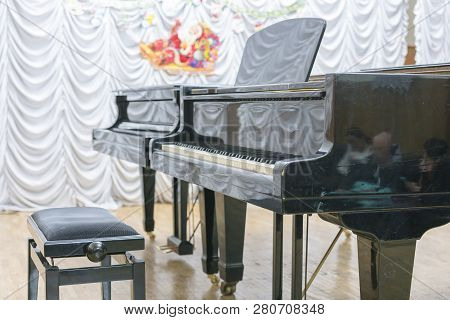 Two Black Grand Pianos On Stage. Two Grand Pianos On Stage Without No One.