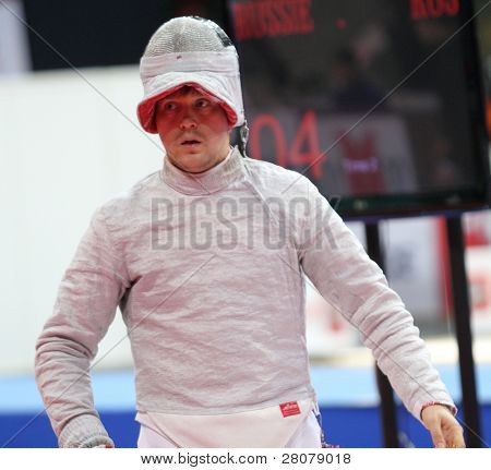 Moscovo, Rússia - 14 de fevereiro: Nikolay Kovalev Rússia competir em 2010 RFF Moscou Sabre mundo Fe