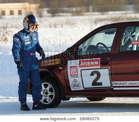 Moscou, Russie - 23 février : Pilote automobile Firdaus Kabirov pendant le 21e traditionnel « course Stars »