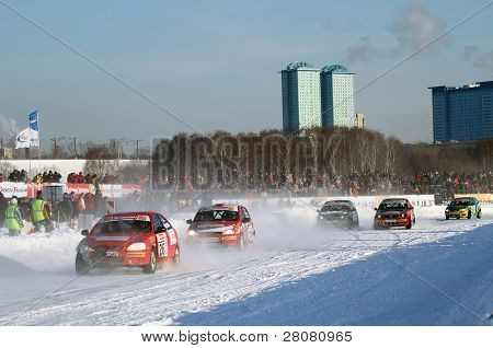 Moskva, Rusland - februar 23: 21 traditionelle 