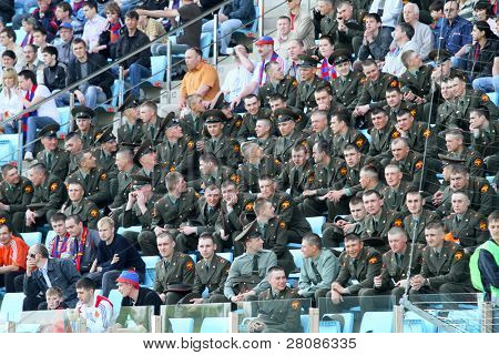 มอสโก - 10 พฤษภาคม: แข่งขันรอบ 10 ของรัสเซียฟุตบอลพรีเมียร์ลีกระหว่างมิ (มอสโก) เป็น