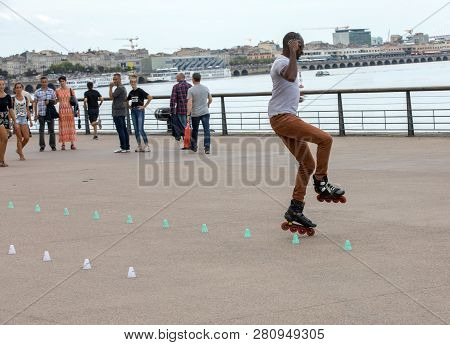 Bordeaux, France - September 9, 2018: Roller Skater Performs Acrobatics In Quai Lousi Xviii In Borde