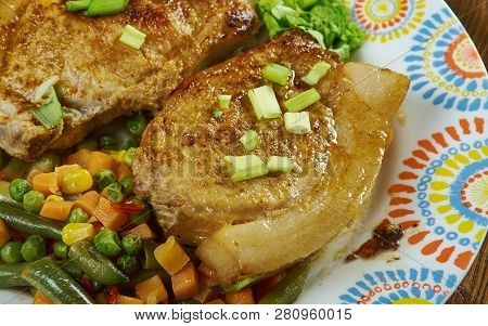Chuletas A La Jardinera