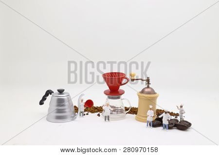 A Figure Cooker With Professional Coffee Maker