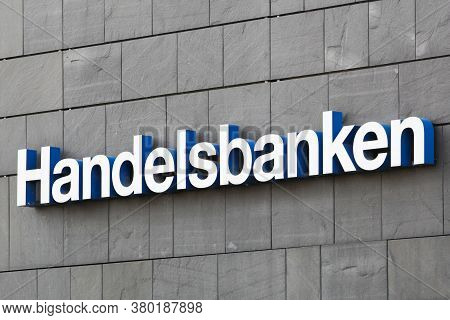 Aarhus, Denmark - August 7, 2020: Handelsbanken Logo On A Wall. Handelsbanken Is A Swedish Bank Prov