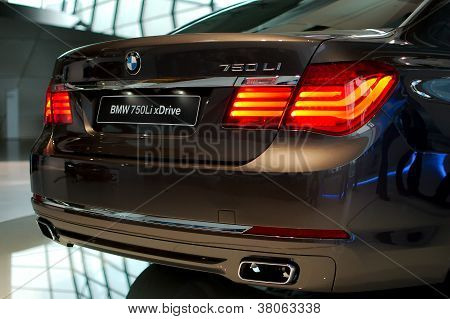 BMW 750Li 엑스 드라이브 후면