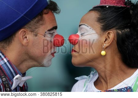 Salvador, Bahia / Brazil - November 19, 2018: Clowns Catinga And Radiola Are During A Presentation I