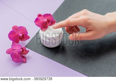 bloom orchid face cream