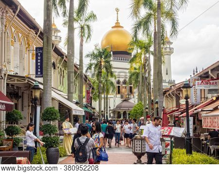 Singapore - February 13, 2016: View Of The Golden Onion Domes Of The Sultan Mosque From The Pedestri