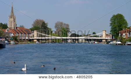 Marlow na Temži