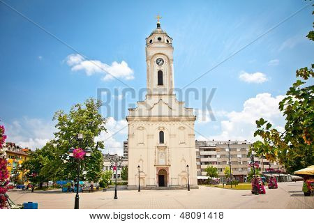 Igreja Ortodoxa na praça principal de Semêndria, Sérvia