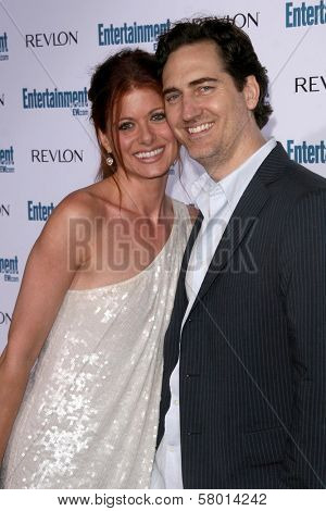 Debra Messing and Daniel Zelman  at Entertainment Weekly's 6th Annual Pre-Emmy Party. Beverly Hills Post Office, Beverly Hills, CA. 09-20-08
