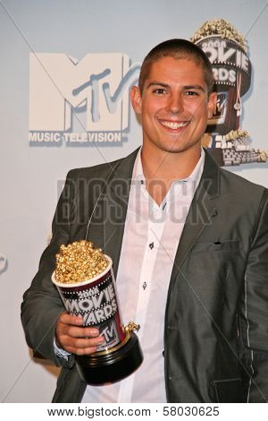 Sean Faris at the 2008 MTV Movie Awards Press Room. Gibson Amphitheatre, Universal City, CA. 06-01-08