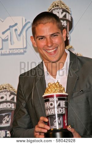 Sean Faris at the 2008 MTV Movie Awards Press Room. Gibson Amphitheatre, Universal City, CA. 06-01-08