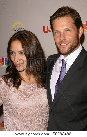 Kerry Norton and Jamie Bamber  at the NBC Universal 2008 Press Tour All Star Party. Beverly Hilton Hotel, Beverly Hills, CA. 07-20-08