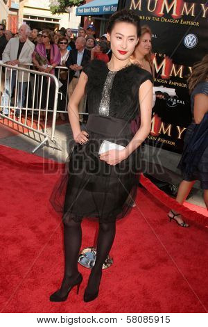 Isabella Leong  at the Premiere of 