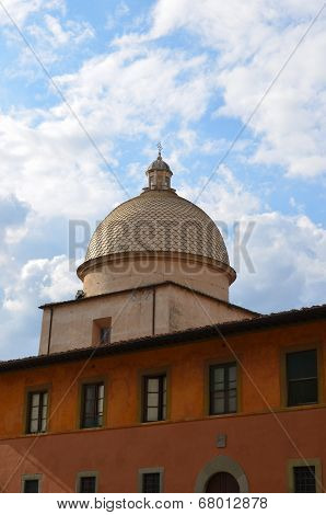 Italy, Pisa cupola at the monumental cemetery