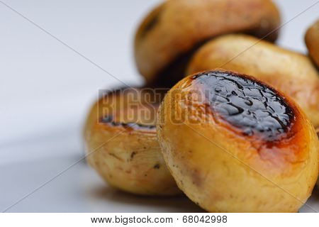 mashroom food vegetable grilled isolated on white background