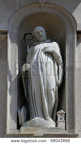 PARMA, ITALY - MAY 01,2014: Statue of saint, San Giovanni Evangelista is a church in Parma, northern Italy, part of a complex also including a Benedictine convent, Parma. Emilia-Romagna, May 01,2014. 