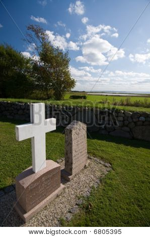 Tombstone ja risti hautausmaa