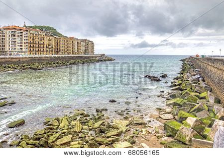 San Sebastian. Urumea River