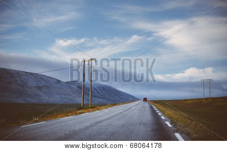 Road to North