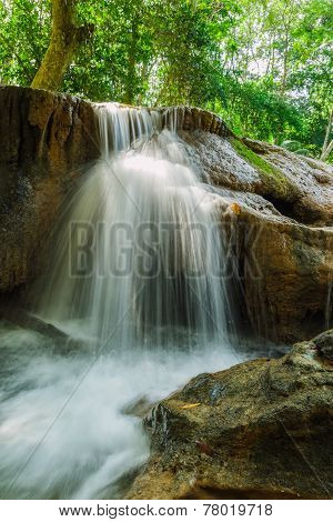 Waterfall Chet Sao Noi