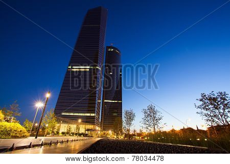 Cuatro Torres Business Area